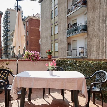 Terrazza Di Alfieri - Alloggio Con Terrazza Privata Nel Centro Di Asti Eksteriør billede